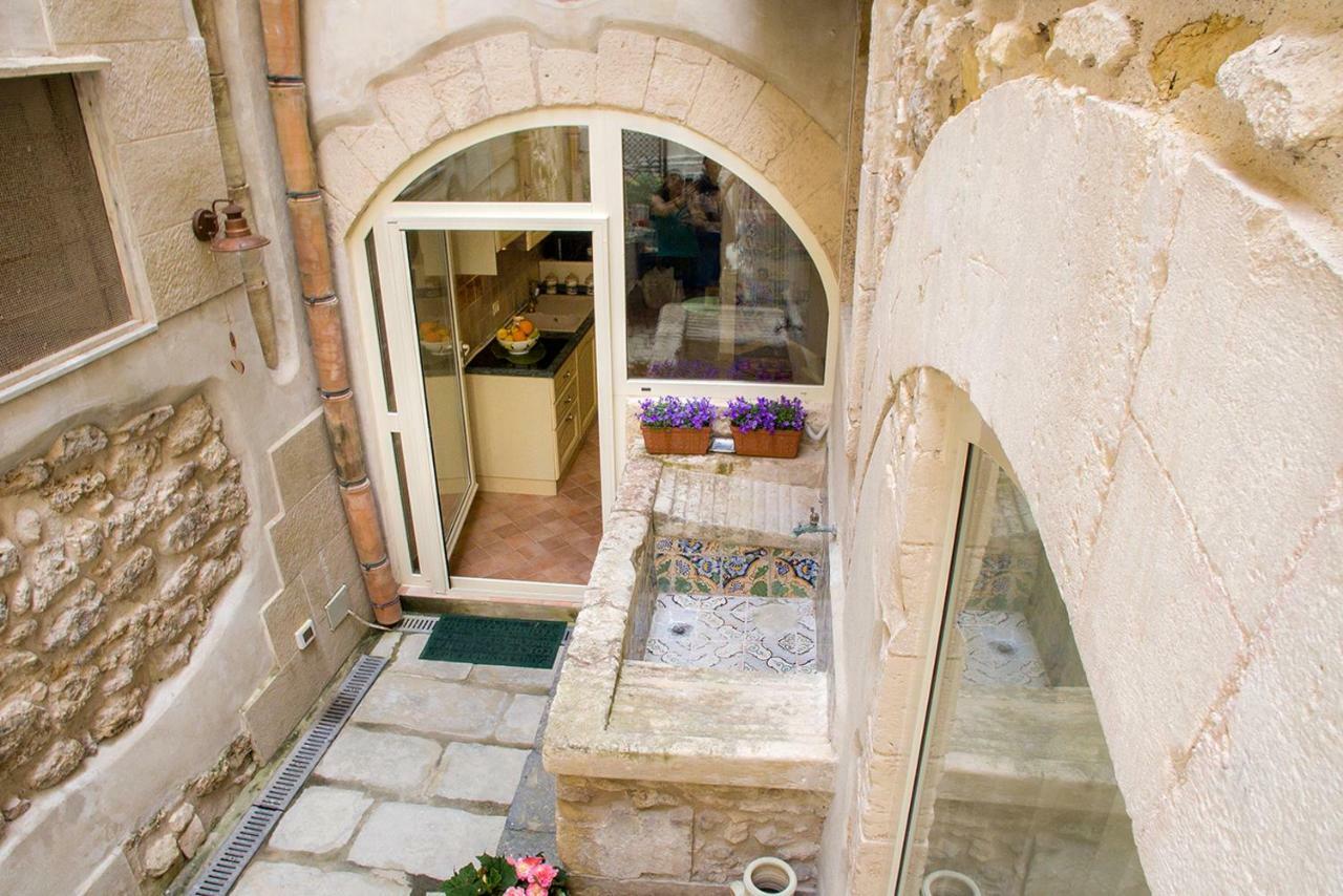 시라쿠사 Ortigia Ancient House 아파트 외부 사진